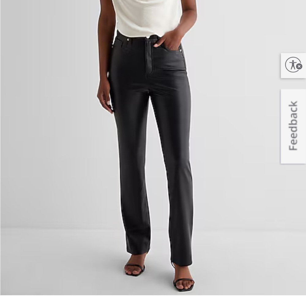 Express Women’s ‘90s Skinny Leg Faux Leather Jeans - Black